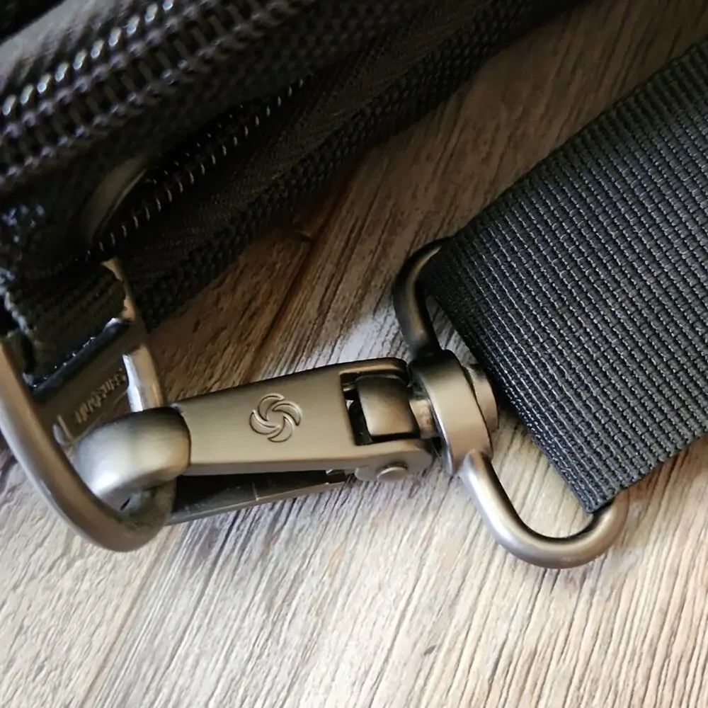 Xenon 3 Toploader‎ Briefcase, Fits Devices Up To 15.6